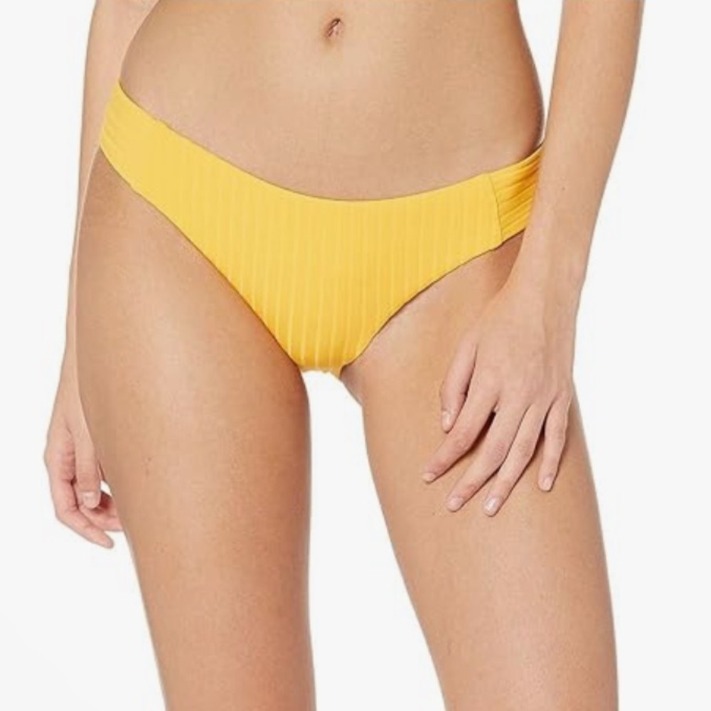 Becca by Rebecca Virtue Loreto Sofia American Bikini Bottoms Size Large